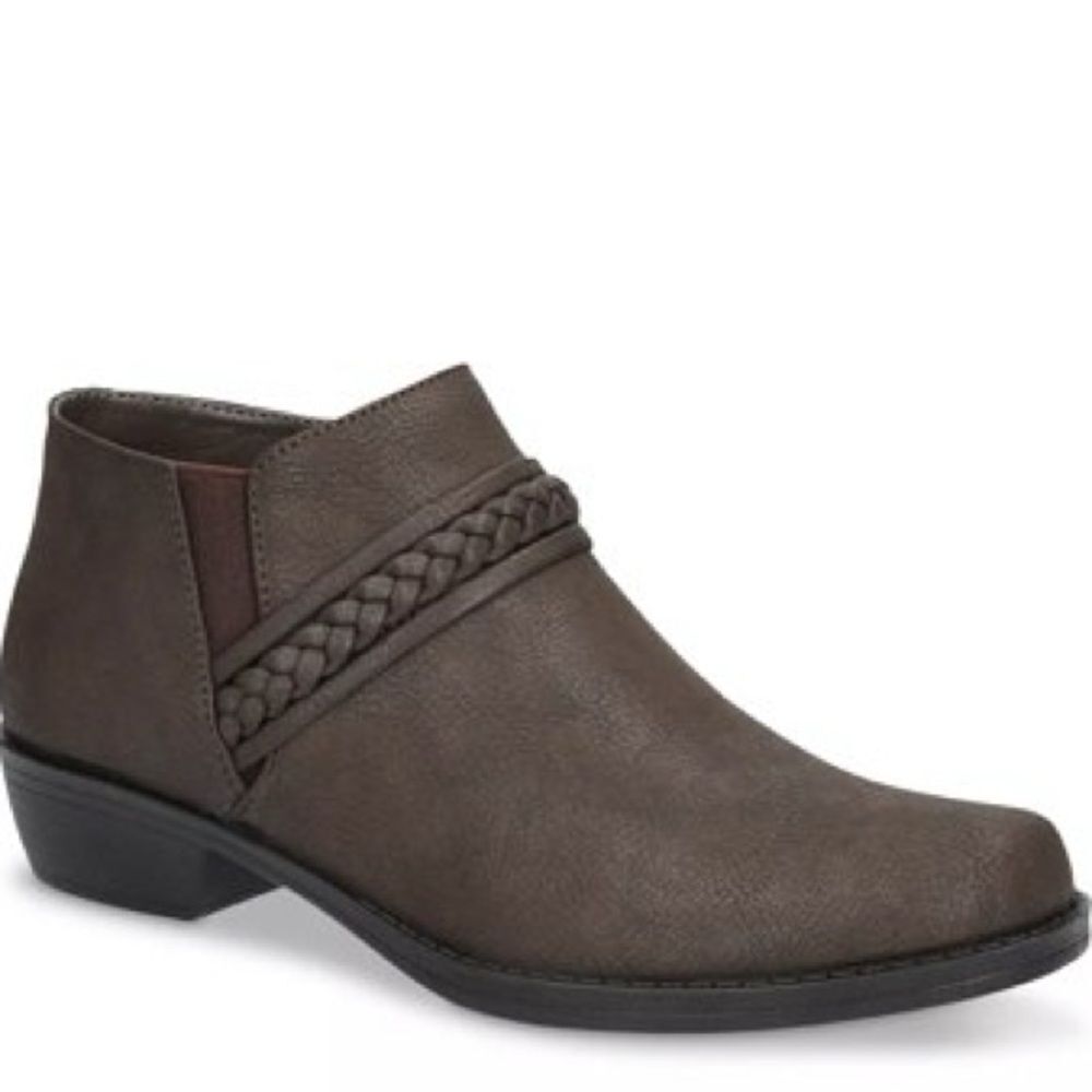 Easy Street Jalia Bootie